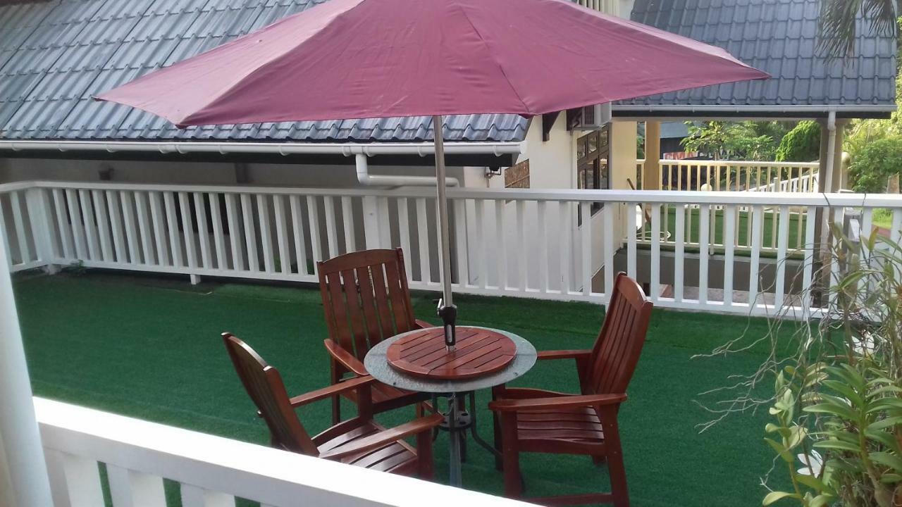 Shay Lyah Self Catering Apartman Victoria Kültér fotó