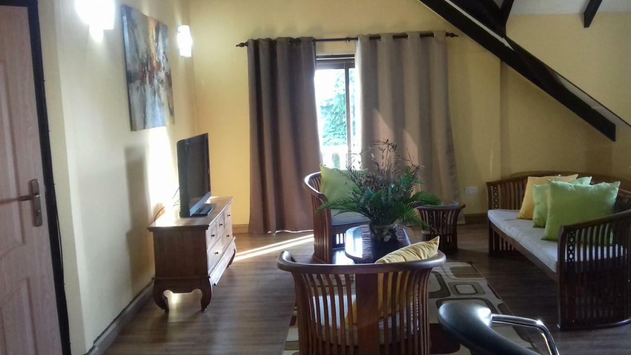 Shay Lyah Self Catering Apartman Victoria Kültér fotó