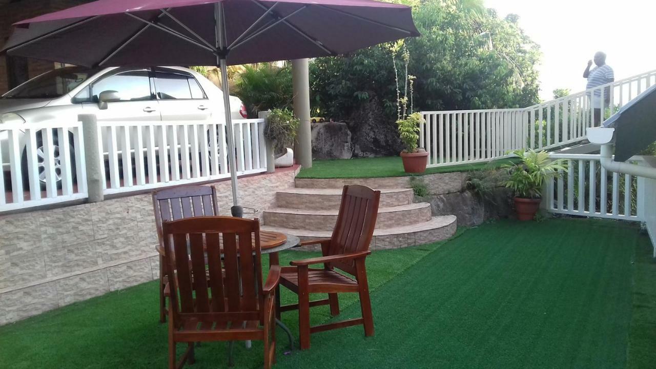 Shay Lyah Self Catering Apartman Victoria Kültér fotó
