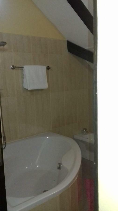 Shay Lyah Self Catering Apartman Victoria Kültér fotó